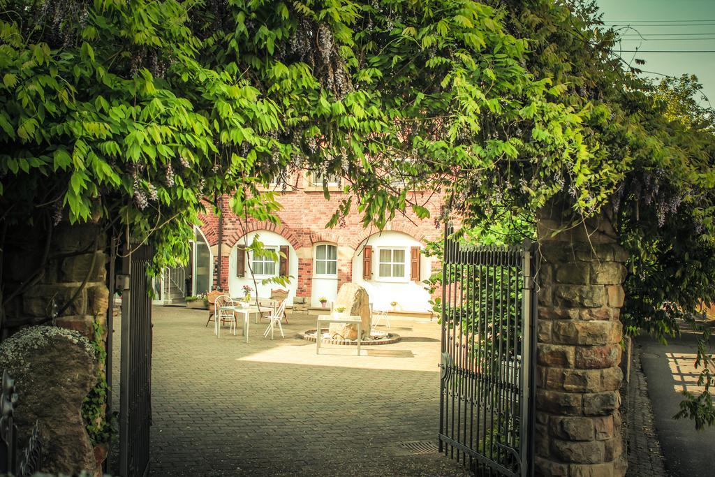 Landhotel Sonnenhof Siebeldingen Exteriör bild