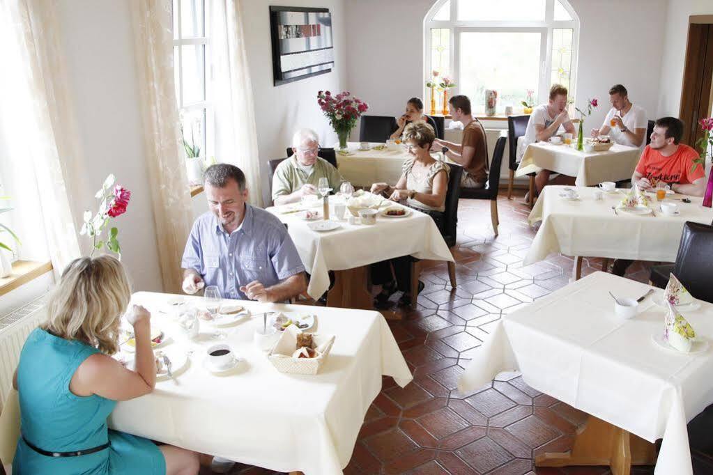 Landhotel Sonnenhof Siebeldingen Exteriör bild